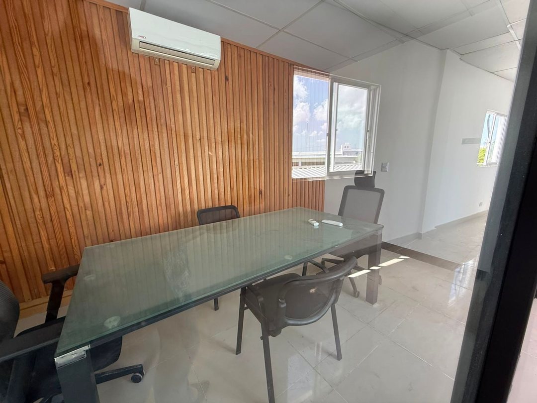 Se renta Local Comercial en la zona de COCOTAL