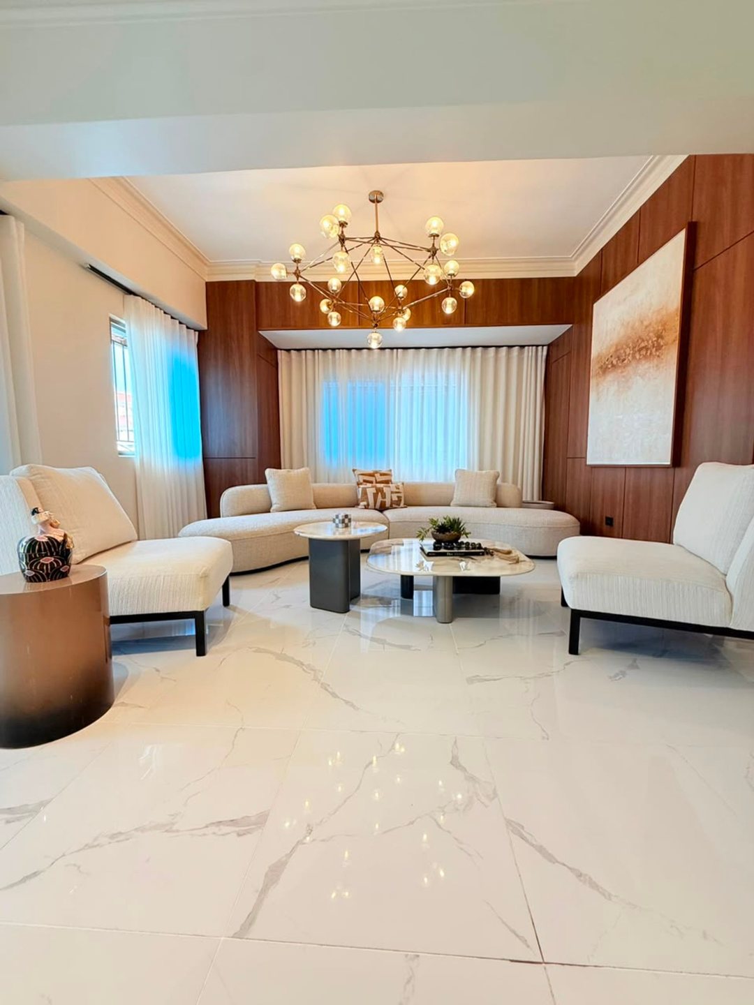 Apartamento Amueblado en Alquiler – Bella Vista