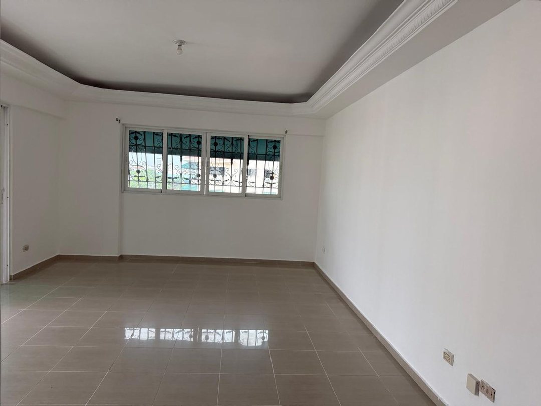 APARTAMENTO EN ALQUILER 3 EN EVARISTO MORALES