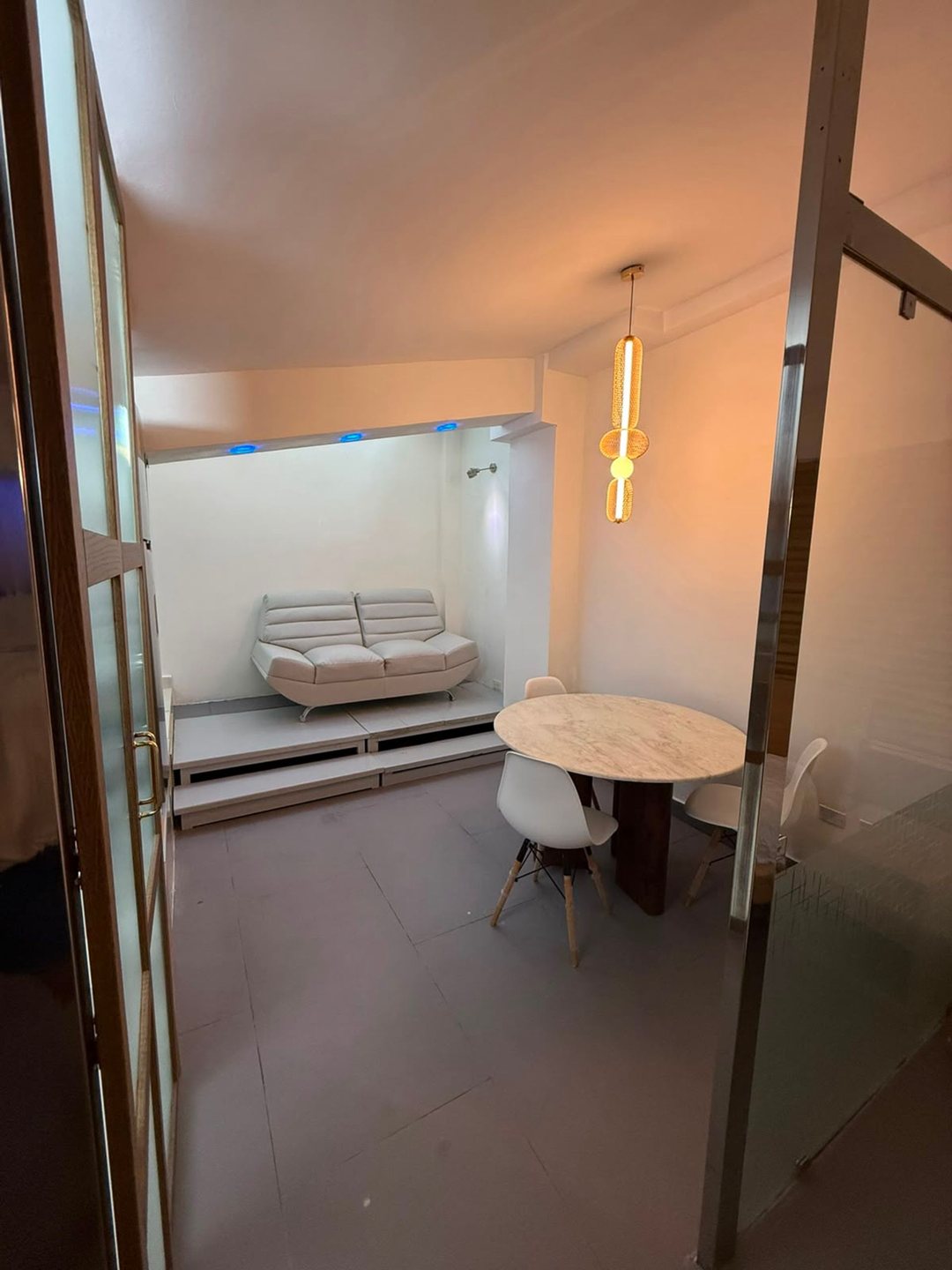 Estudio Amueblado en Alquiler – Renacimiento