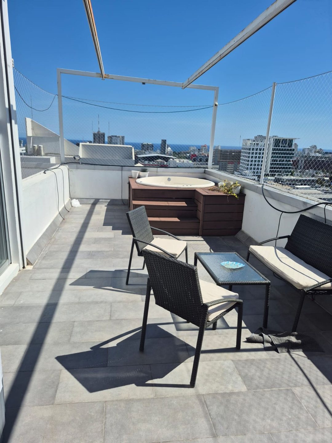 Penthouse amueblado en alquiler en Piantini