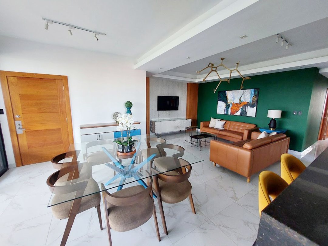 Apartamento Amueblado de 3 habitaciones