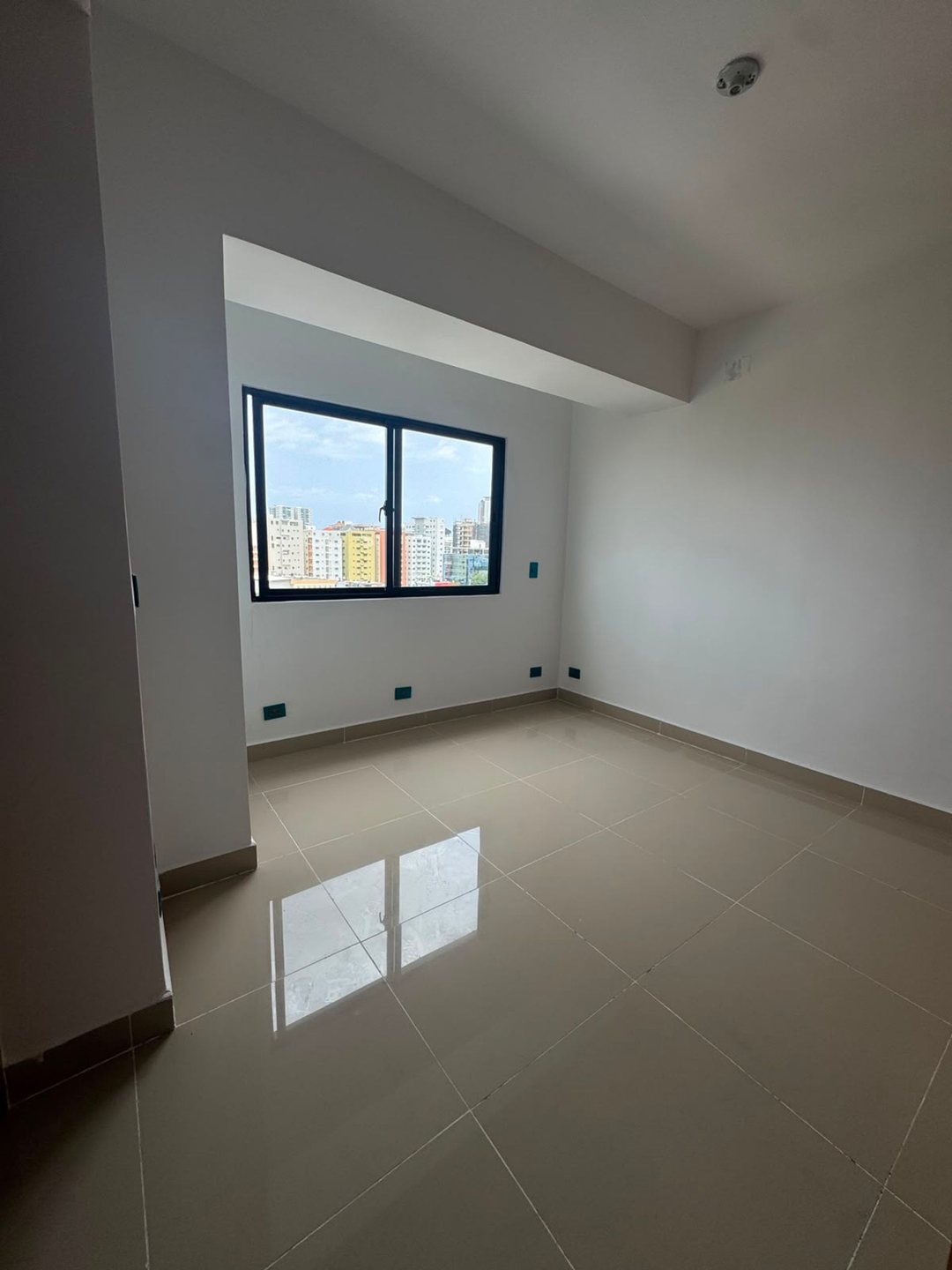APARTAMENTO EN ALQUILER