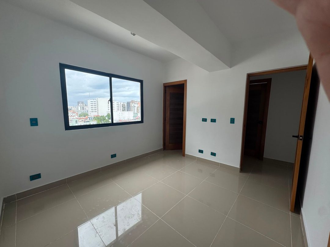 APARTAMENTO EN ALQUILER