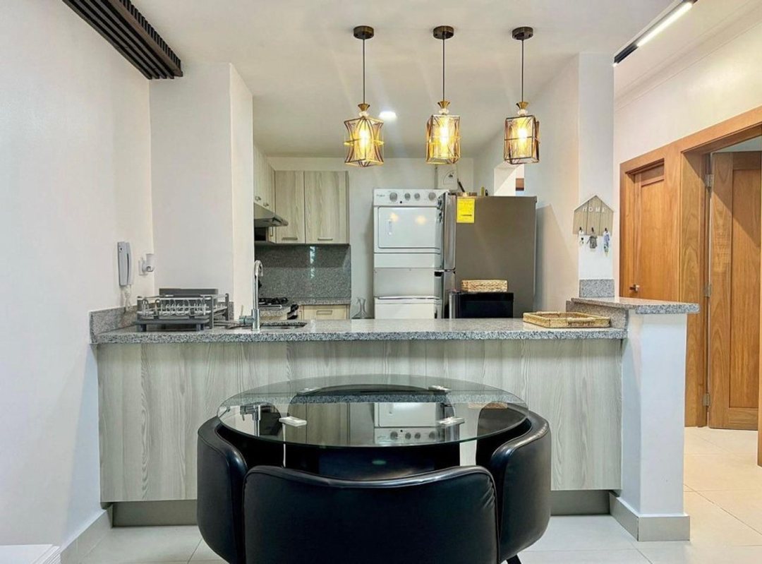 Apartamento amueblado en Ens.Julieta