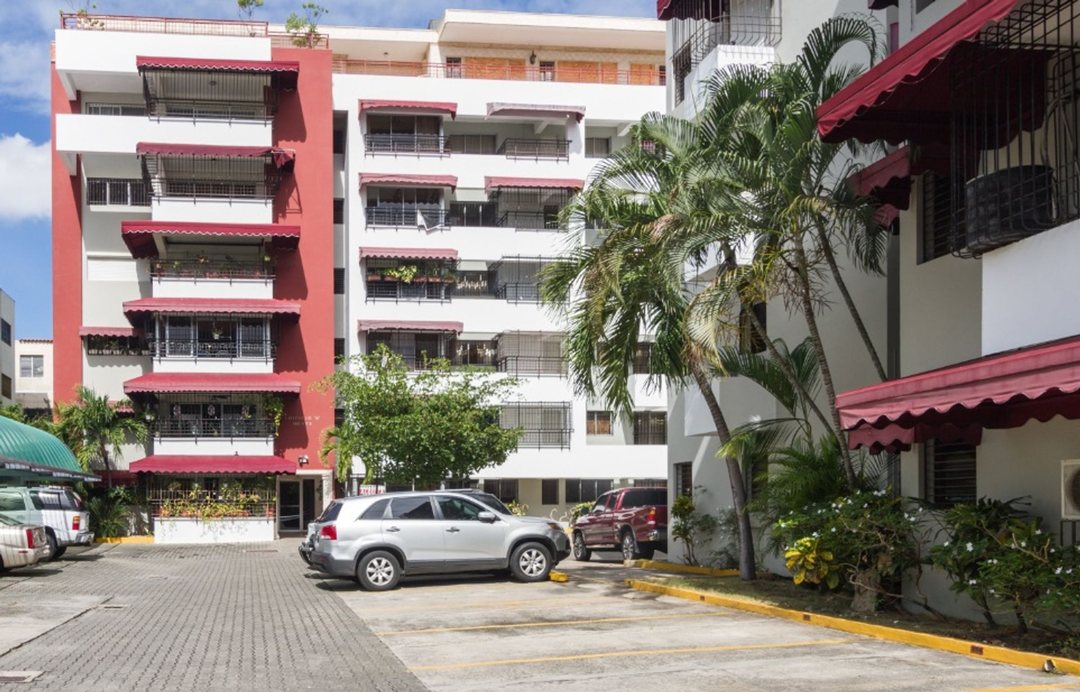 Alquiler Apartamento amueblado, Av, Independencia