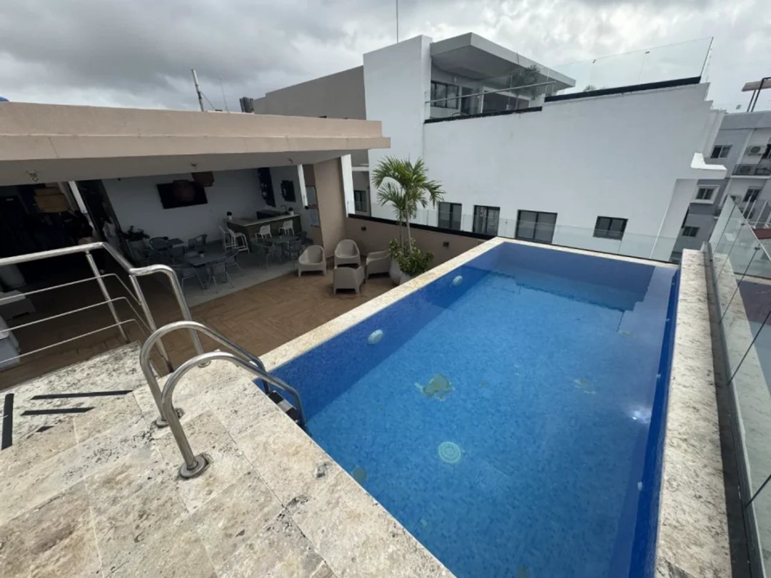 Apartamento Amueblado en Evaristo Morales