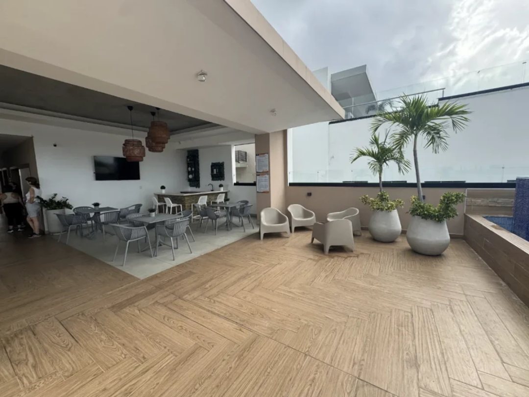 Apartamento Amueblado en Evaristo Morales