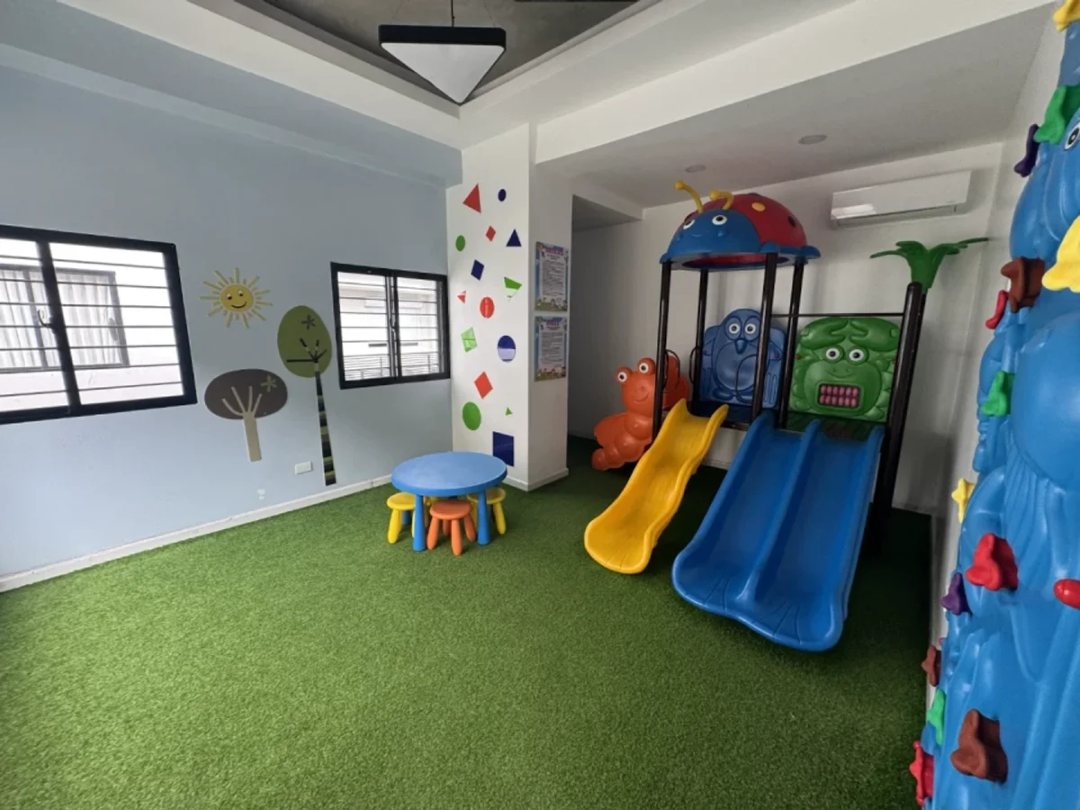 Apartamento Amueblado en Evaristo Morales