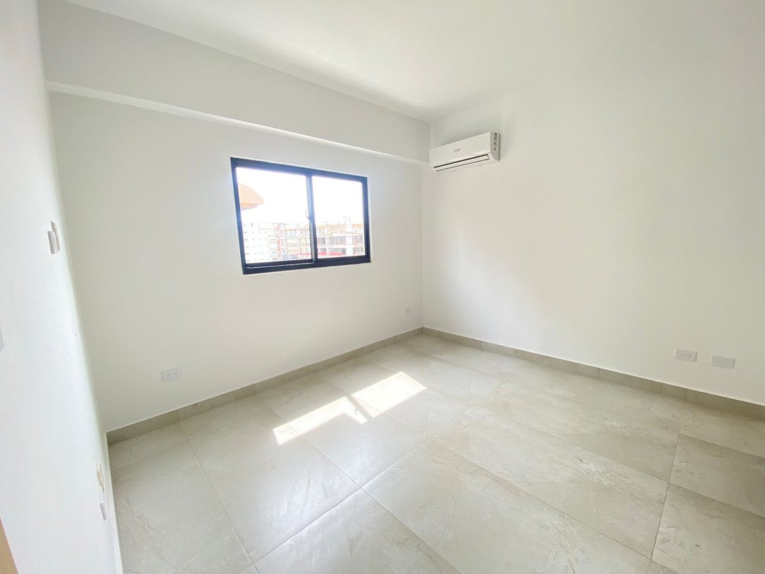 Apartamento NUEVO en alquiler en EVARISTO MORALES