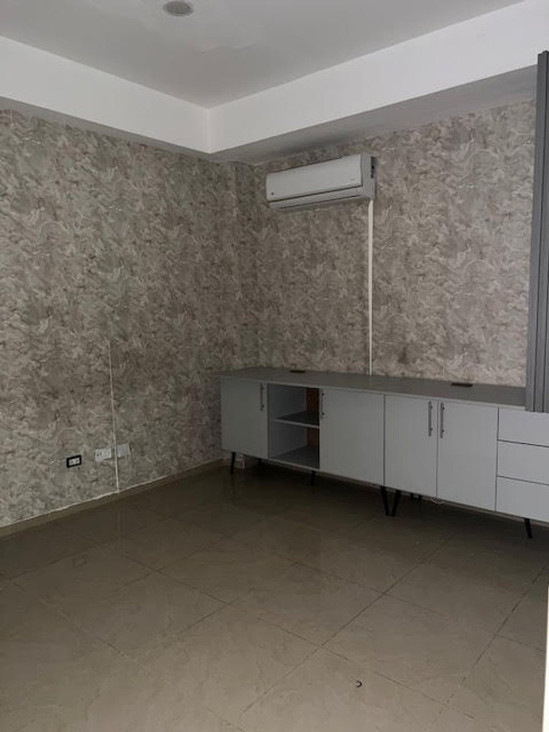 Local comercial en Los Prados