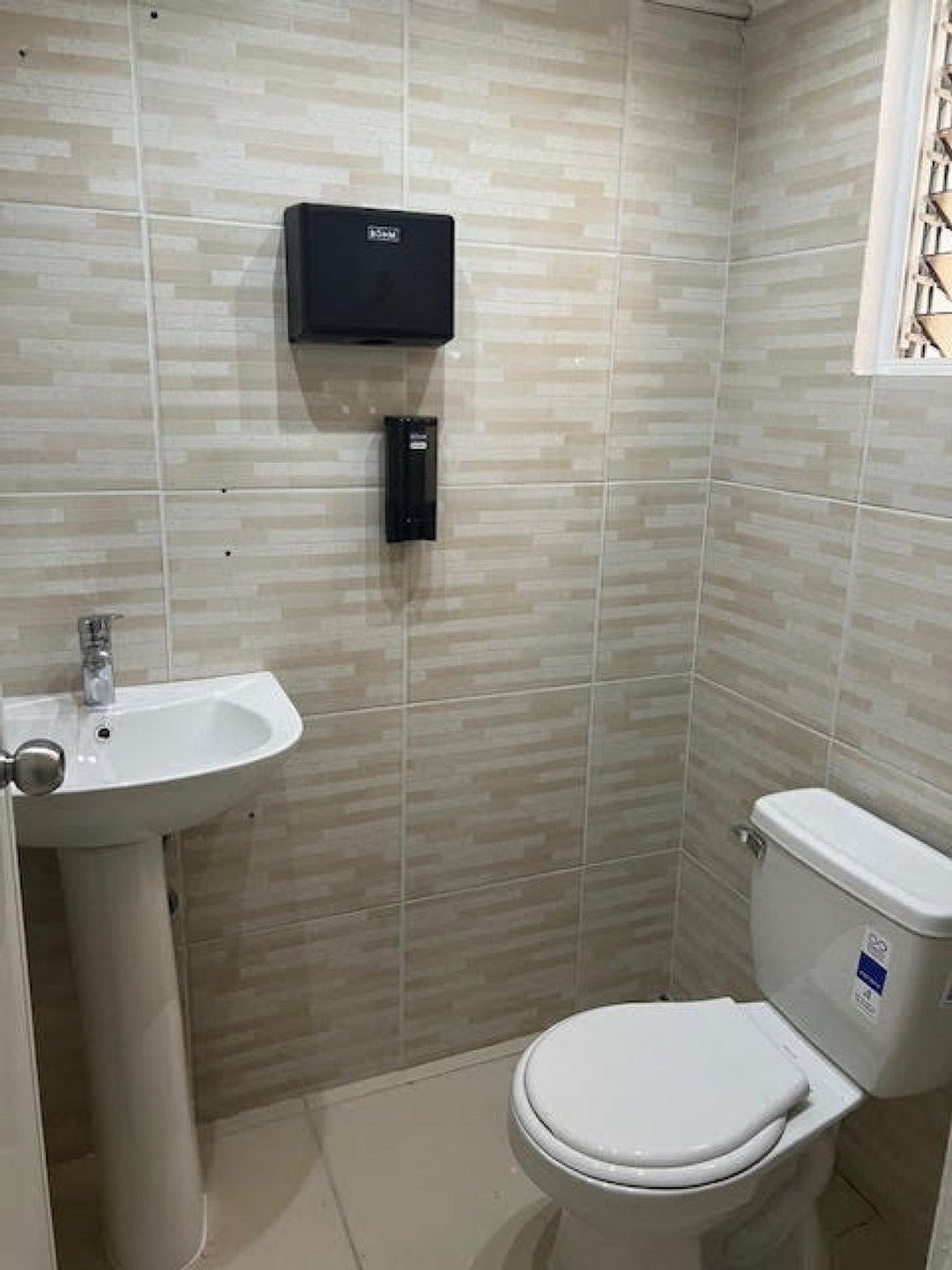 Local comercial en Los Prados