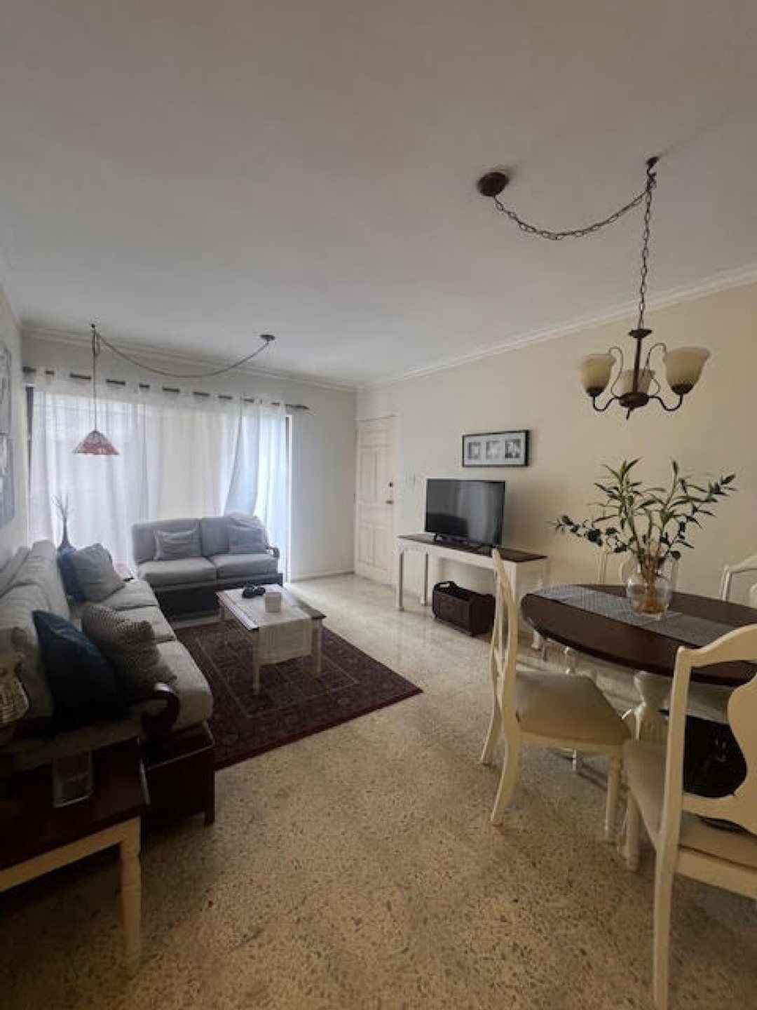Apartamento amueblado en Piantini