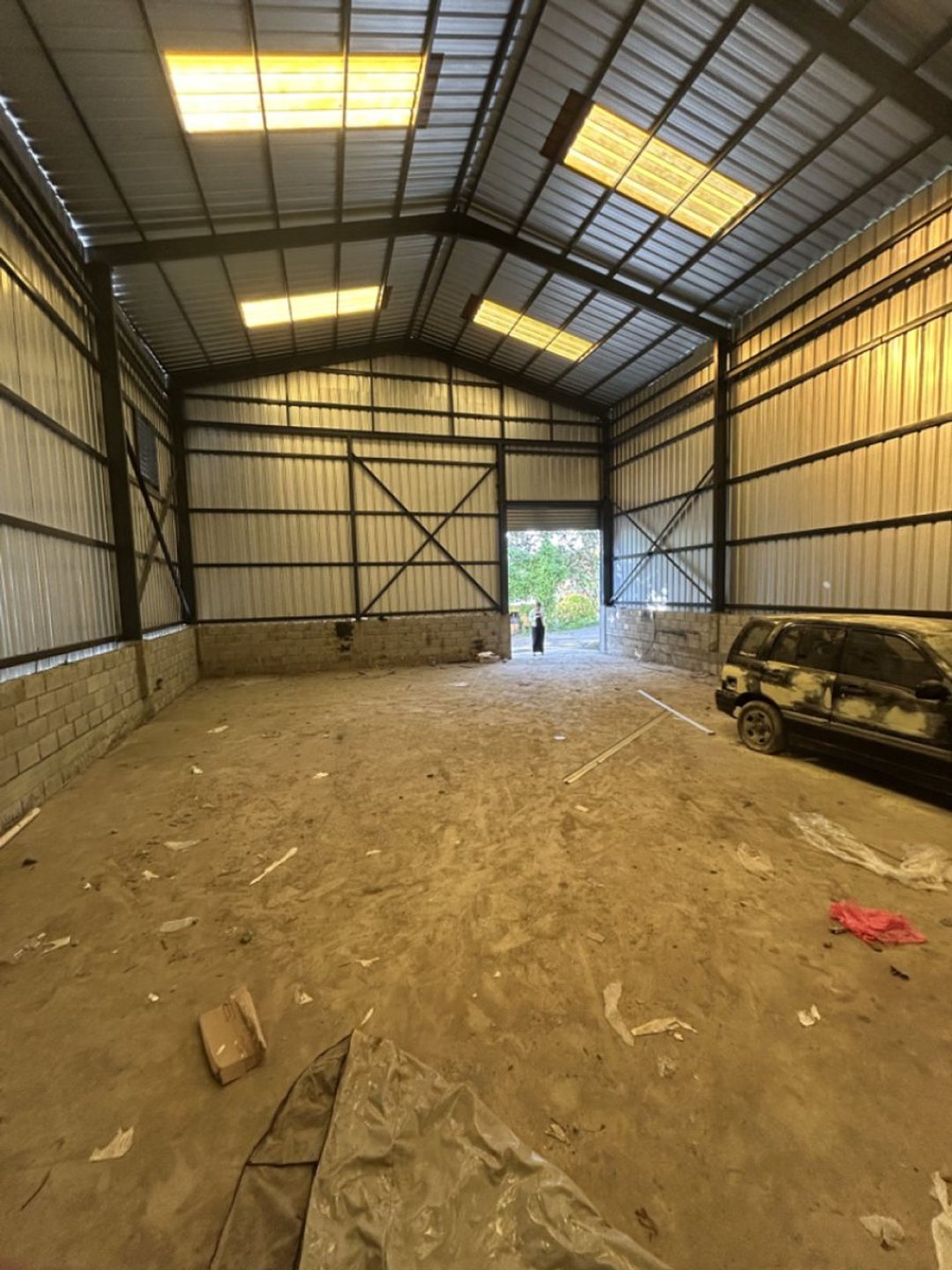 Nave industrial en Manzano