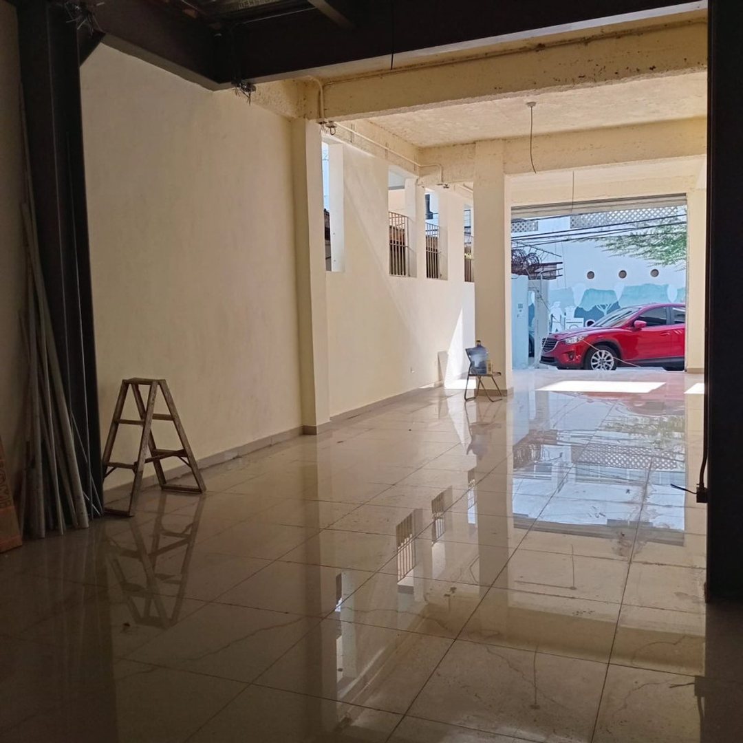 Local comercial en alquiler en Los Prados DN