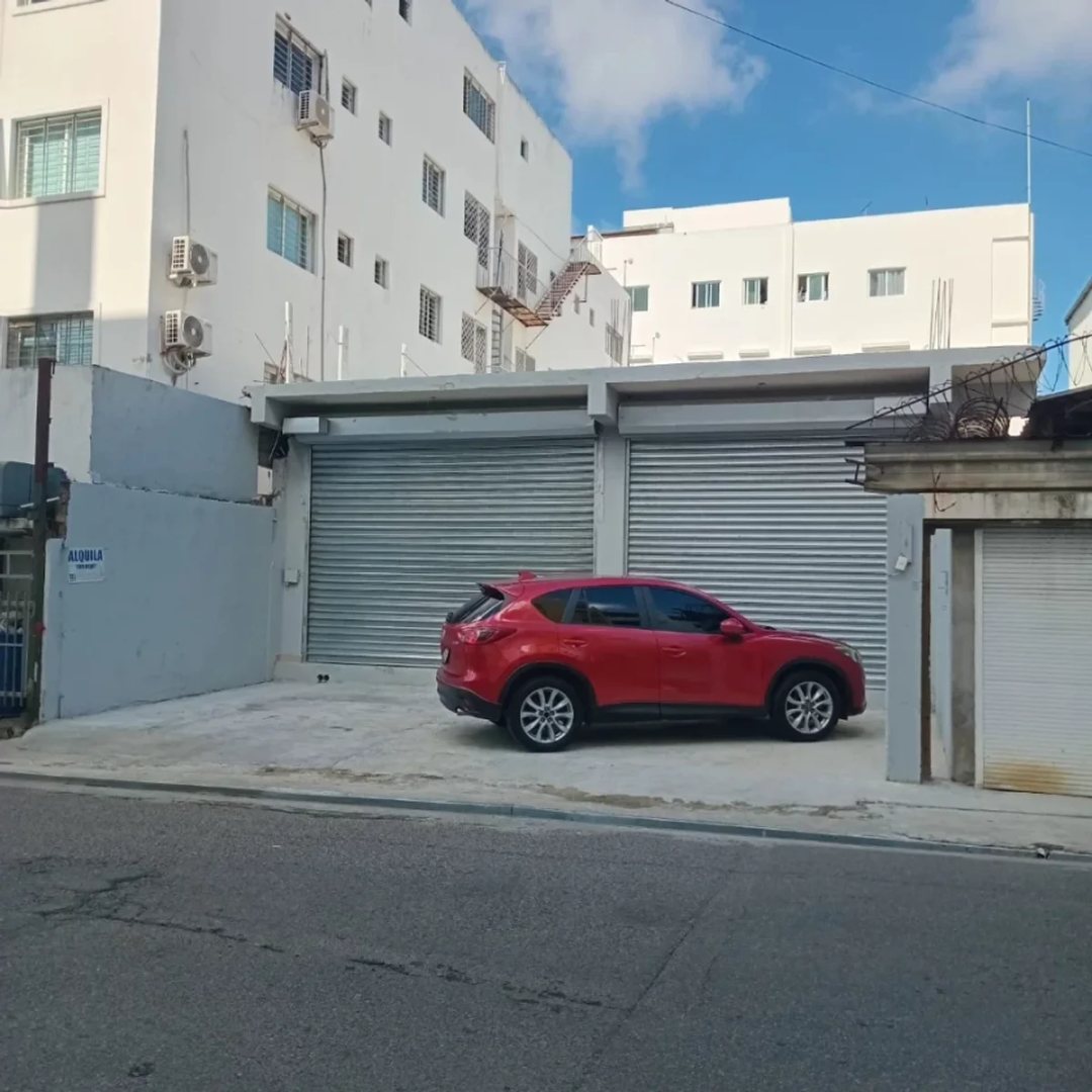 Local comercial en alquiler en Los Prados DN