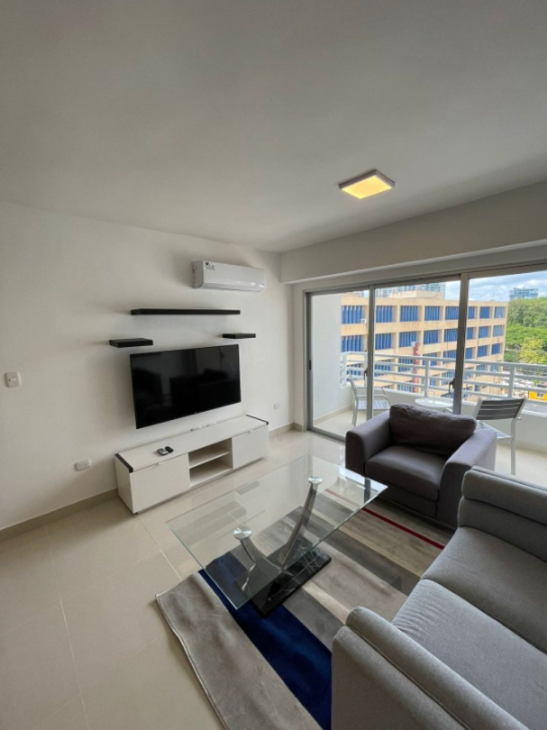 Apartamento amueblado en Zona Universitaria
