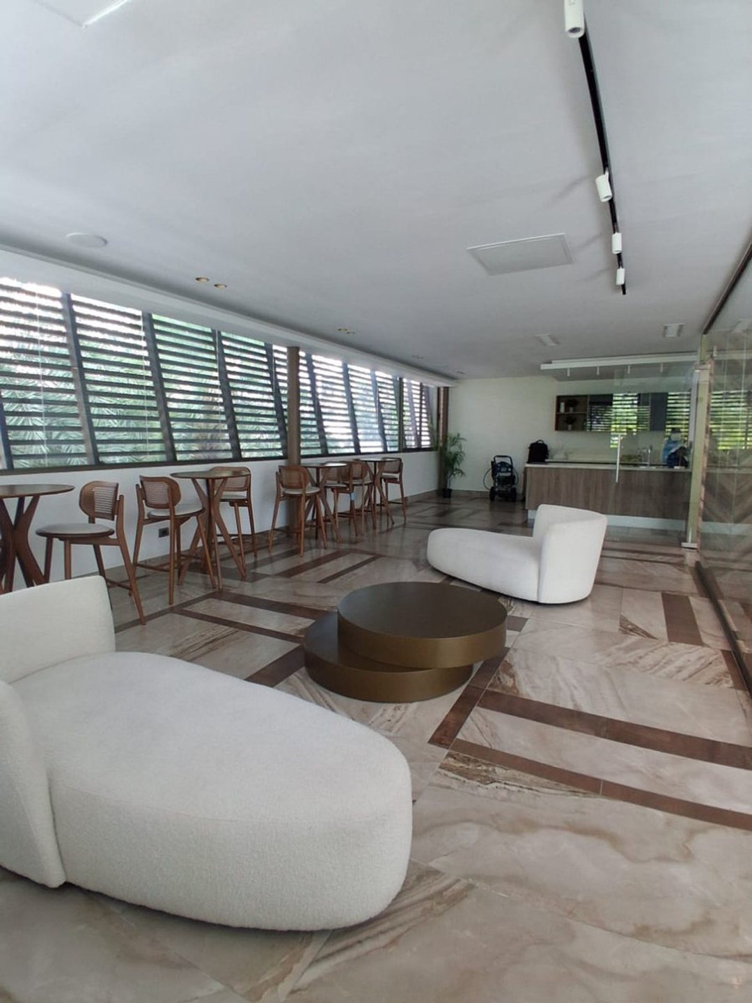 Apartamento amoblado en Piantini, Santo Domingo