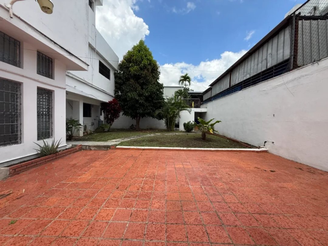 Local comercial en Los Prados, Santo Domingo