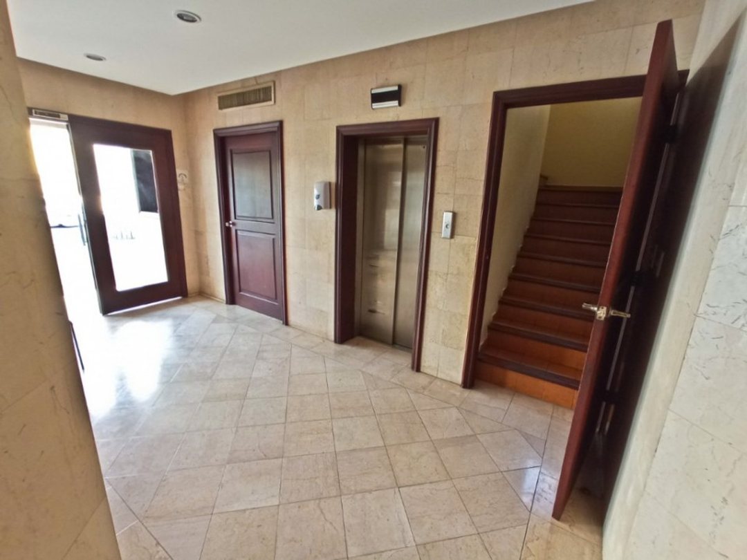 Local comercial en Enriquecido En Santo Domingo