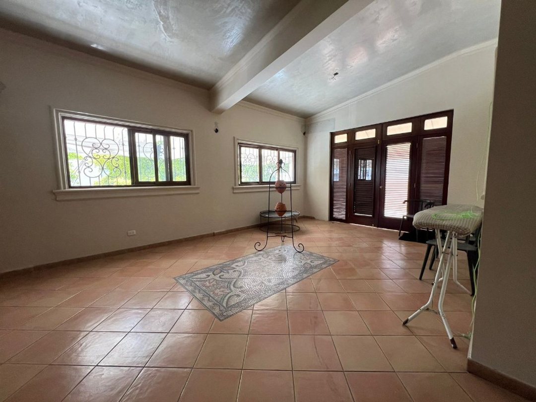 Local Comercial en Ensanche Naco, Santo Domingo