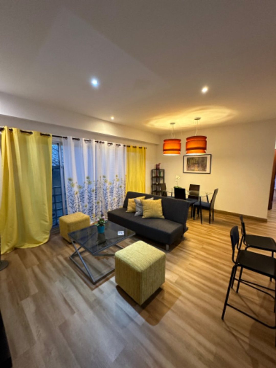 Apartamento amueblado en alquiler en Evaristo Morales