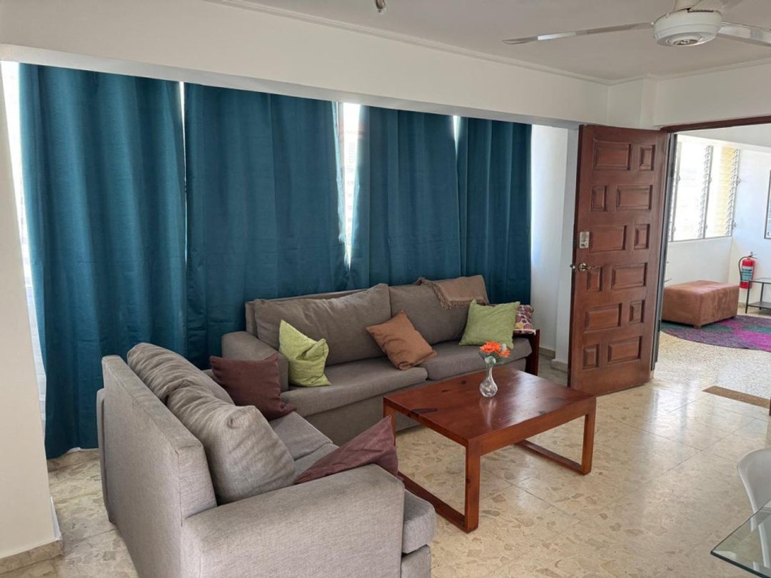 Apartamento en La Esperilla, 2 hab, 2 baños