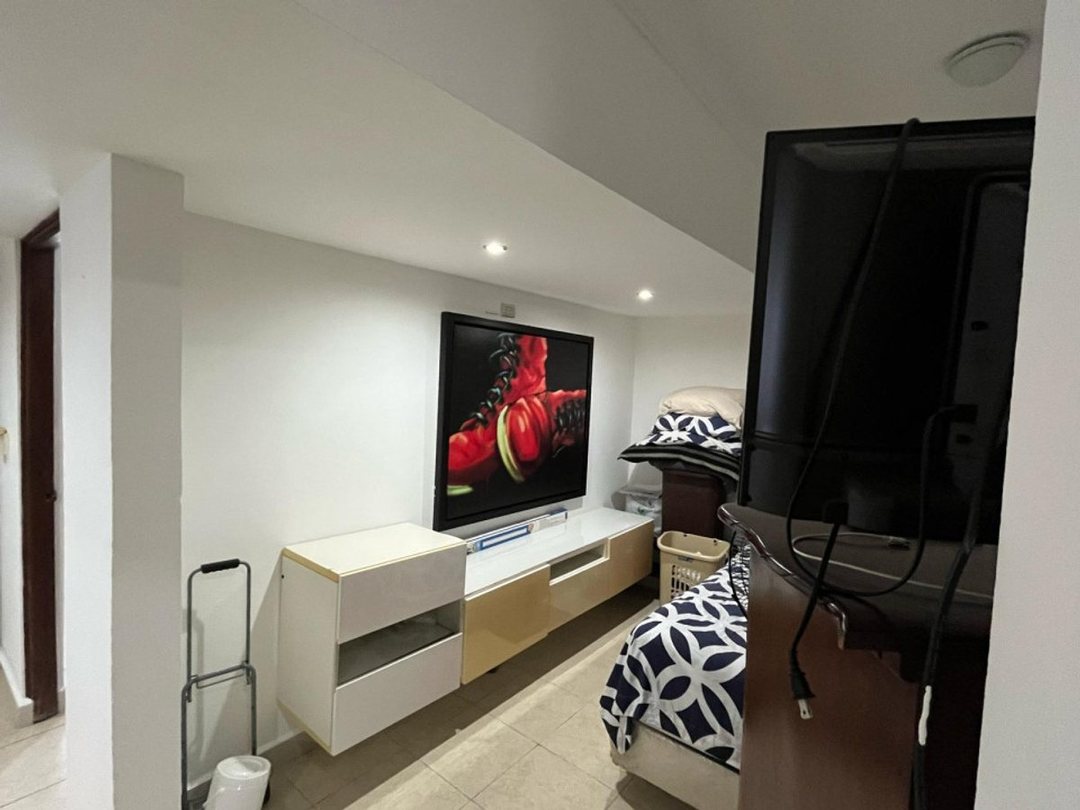 Apartamento en Los Cacicazgos, Distrito Nacional