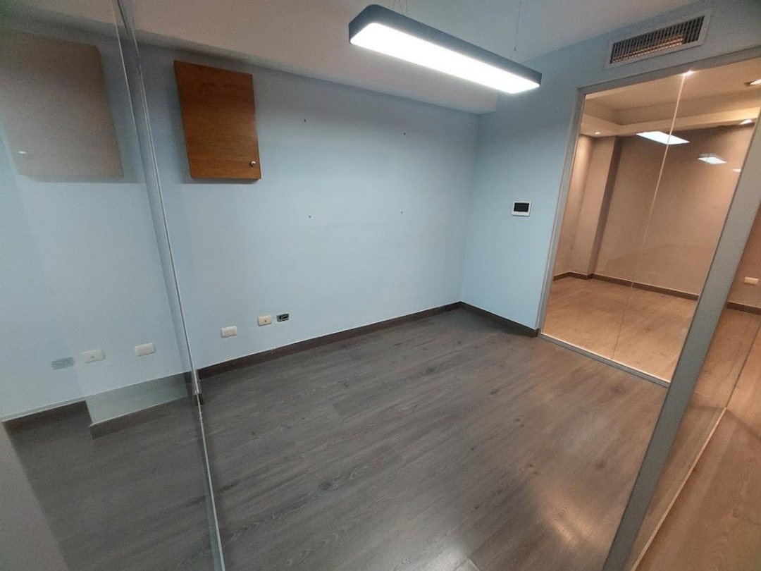 Local de oficina en Piantini, alquiler