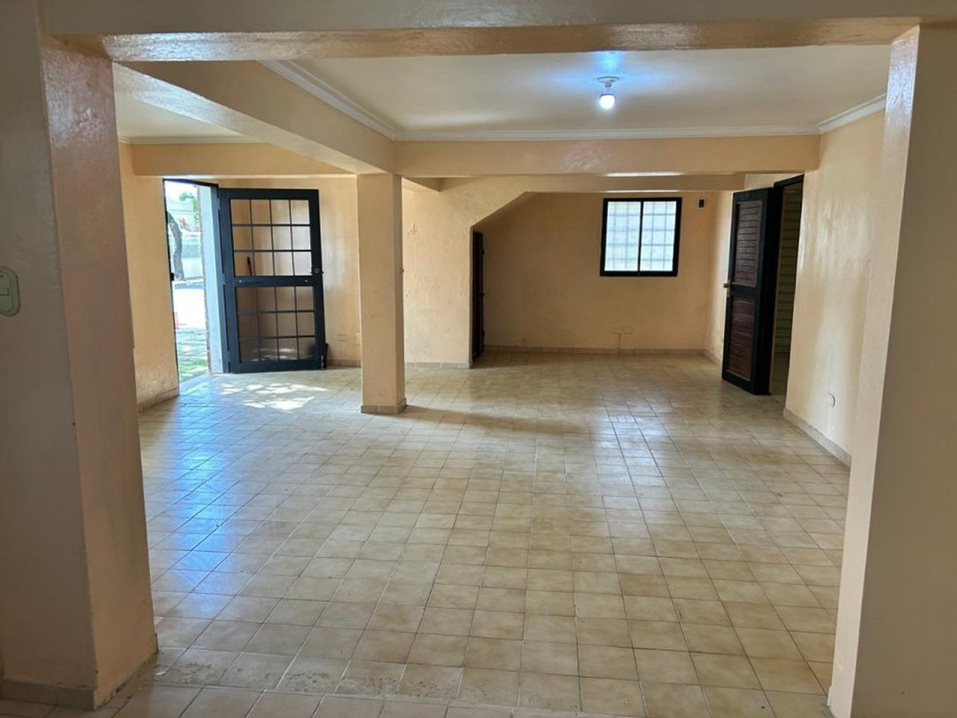 Local comercial o de oficina en alquiler primer ni