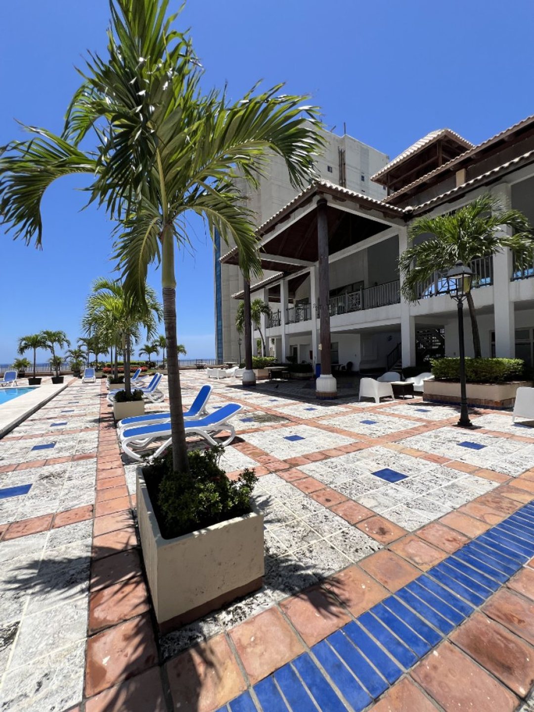 Apartamento amueblado con vista a montañas