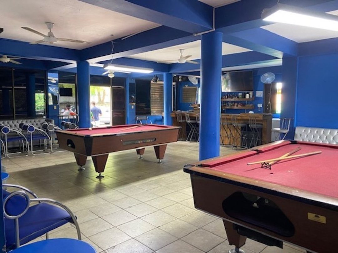 Local Comercial - Solar en Venta.