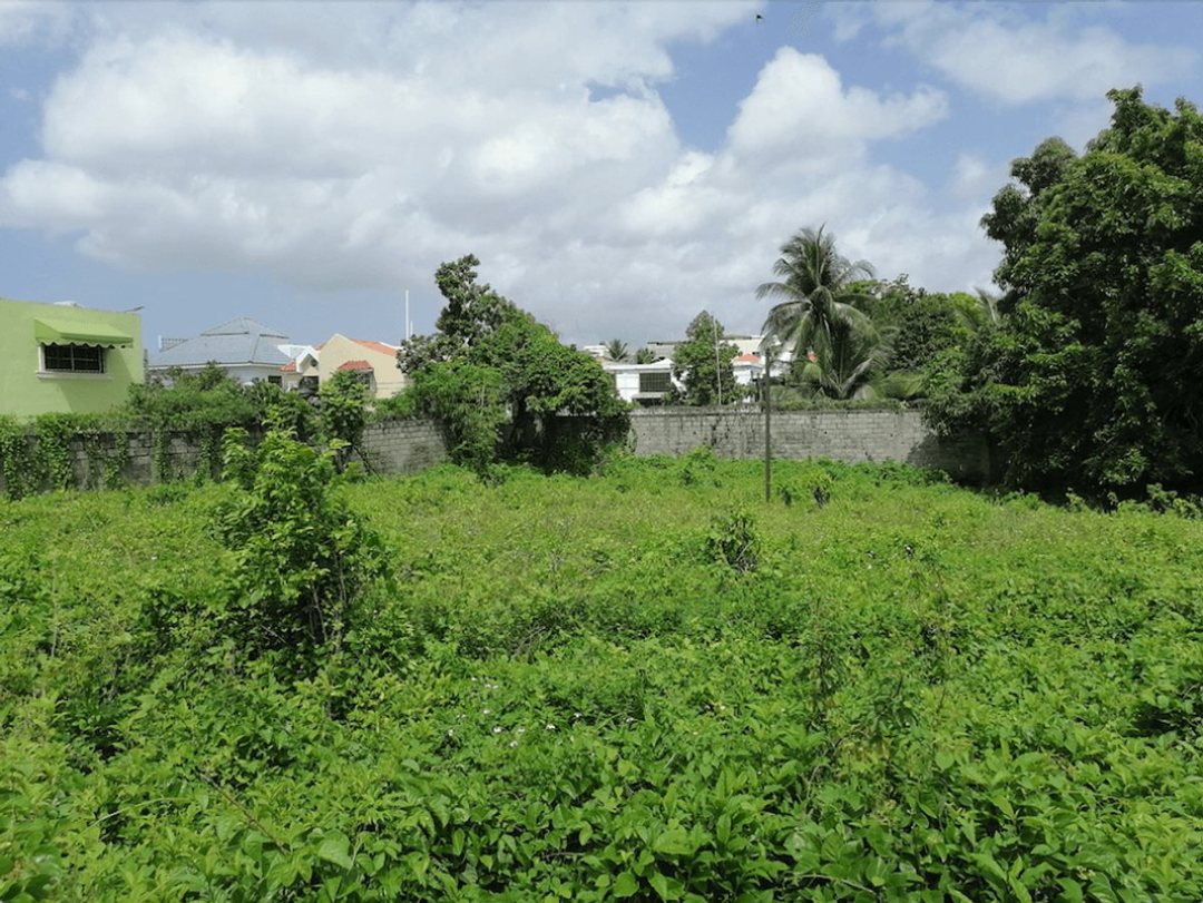 Terreno en Prados del Cachón, Santo Domingo Este