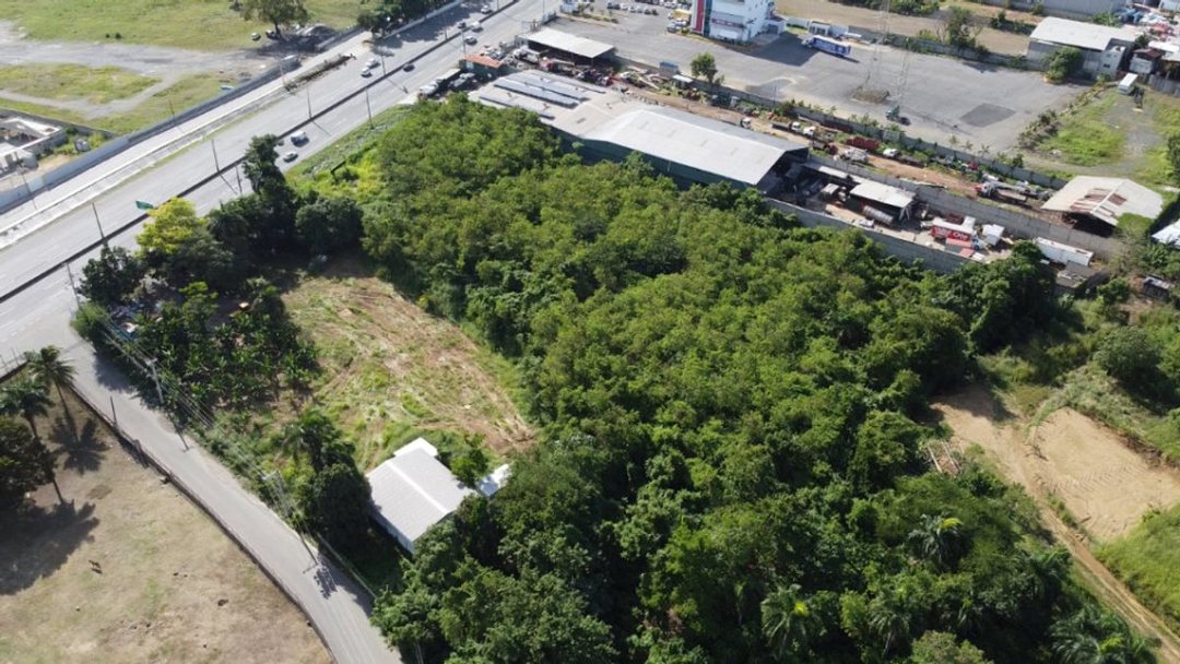 Terreno en Venta en Autopista Duarte, KM 18