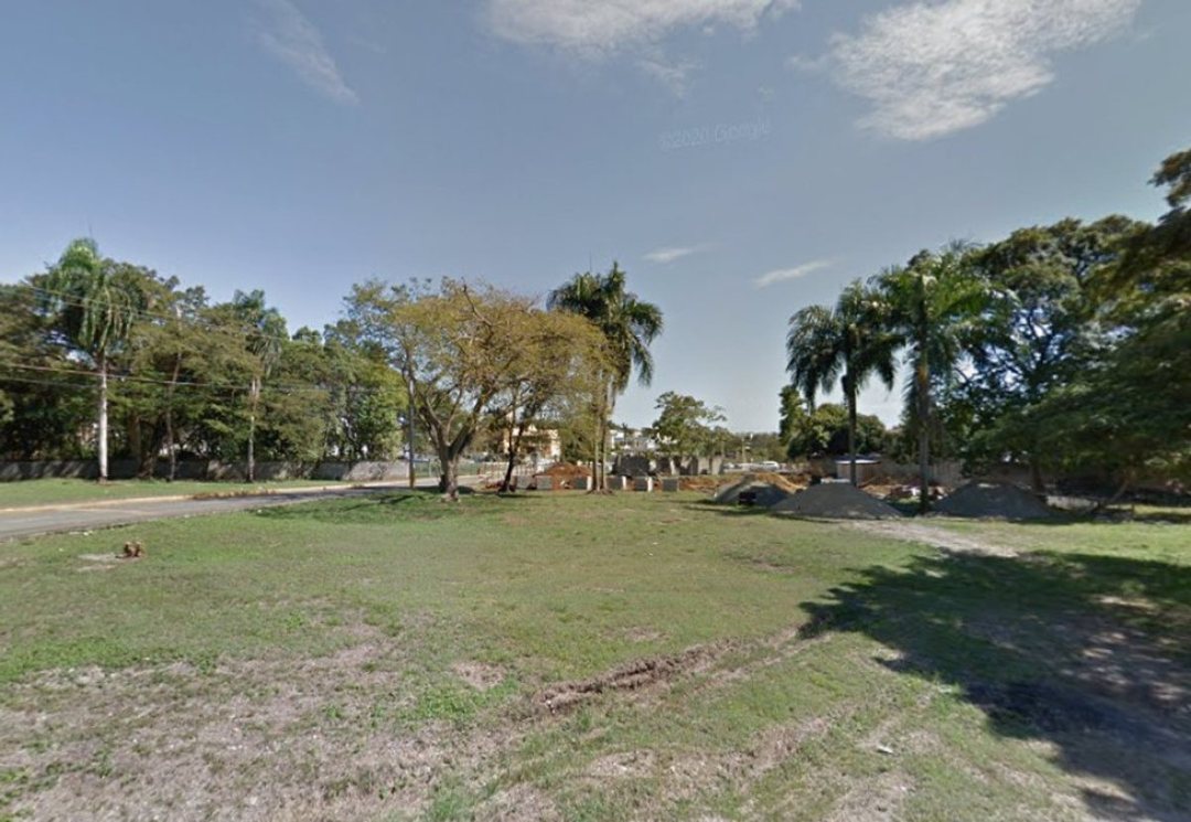 Terreno en Venta 2,000 m² en Alameda, Santo Domingo Oeste