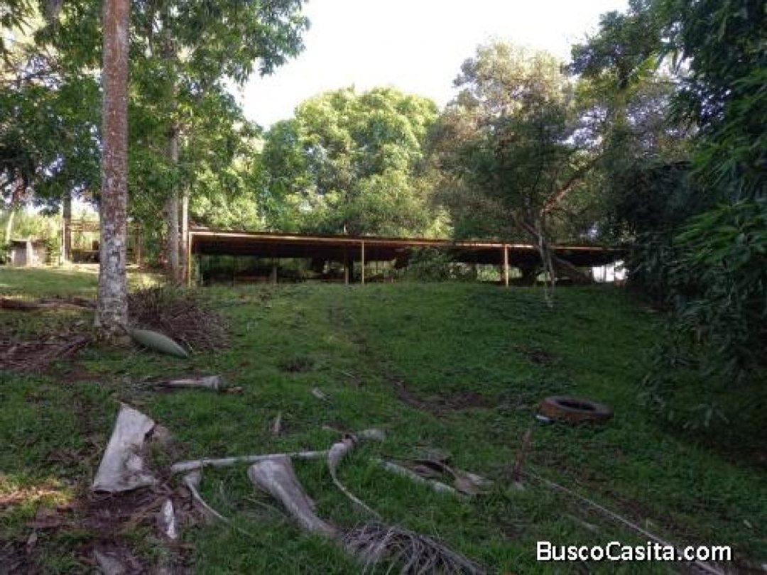 Finca en Santa Rosa, Los Alcarrizos
